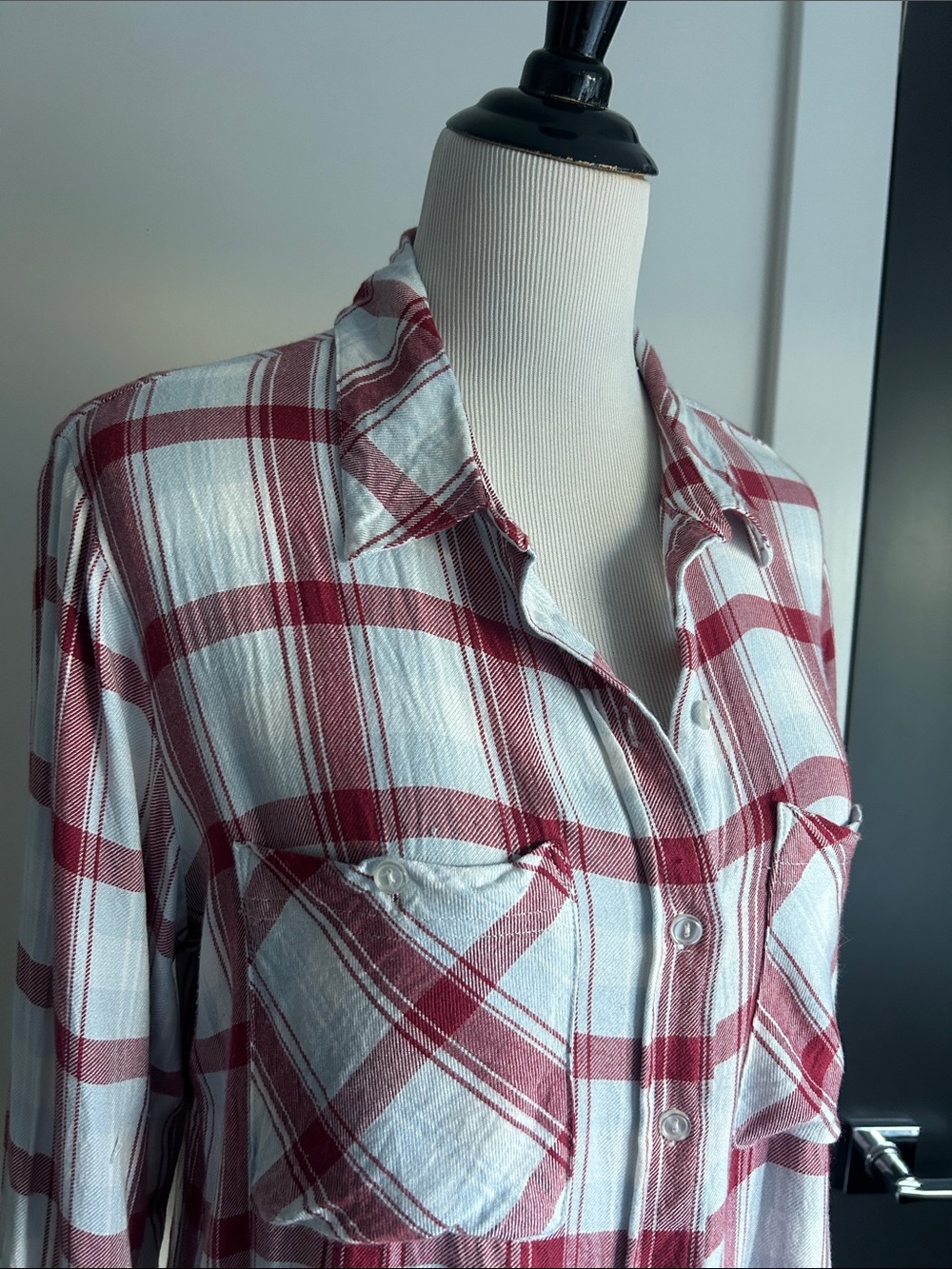 🌹 Sanctuary L Red light blue and White Plaid Button-Up rayon casual Shirt - Picture 2 of 10